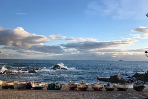 From Barcelona: Girona and Costa Brava Day Tour