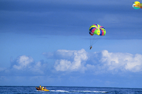 Parasailing et Jetski à Vasco Beach