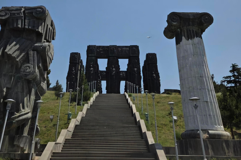 Tbilisi; Airport Transfer and farewell tour in Tbilisi