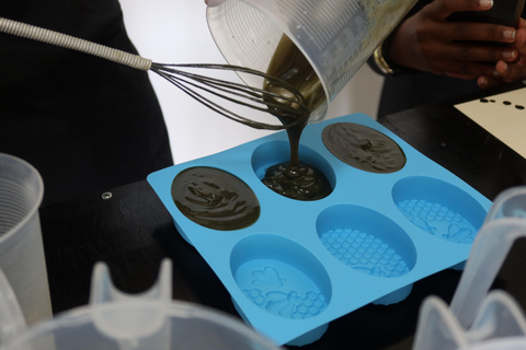 Kigali: Rwandan Artisanal Soap Making Workshop