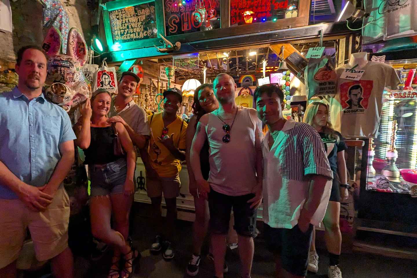 Budapest: Ruin Bars, Street Art, and Jewish Quarter Tour