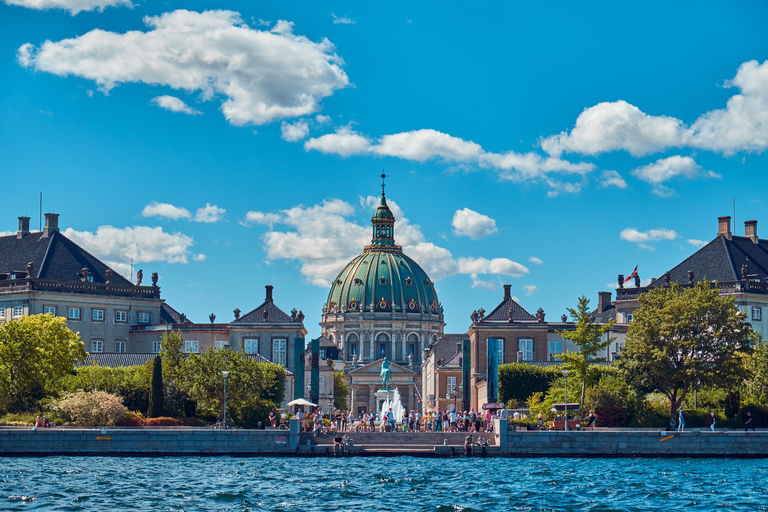 Palazzo di Amalienborg, Nyhavn, Frederiks Kirke, tour di Copenaghen2 ore: Guida dal vivo in inglese