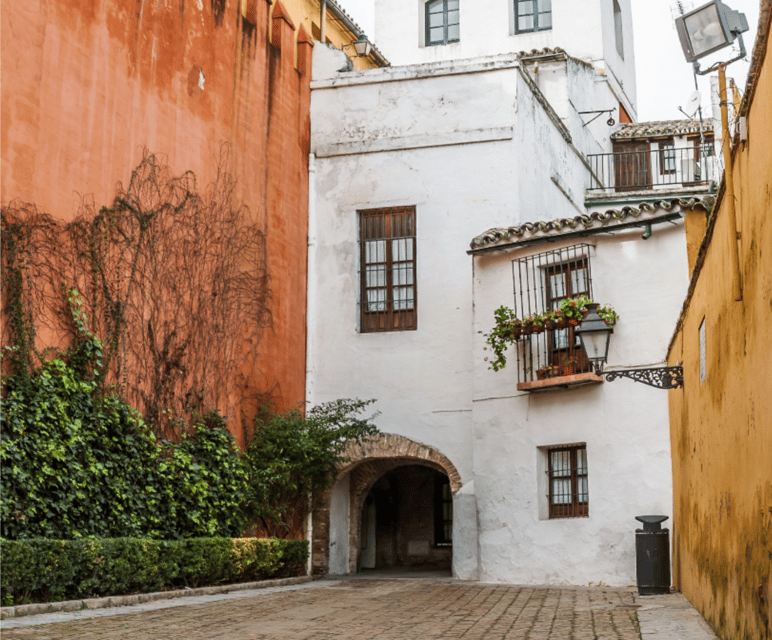 Legends of Santa Cruz old jewish quarter GetYourGuide