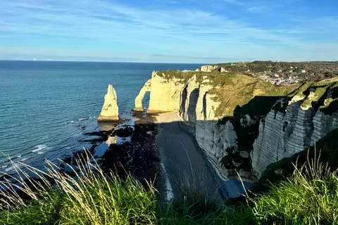 Étretat: Wanderung auf den mythischen Klippen von Étretat!