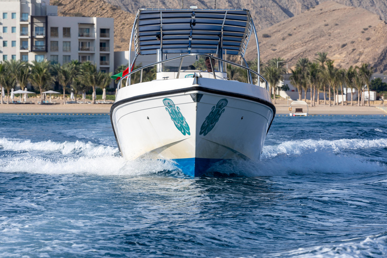 Excursión de pesca con un experto pescador local omaní