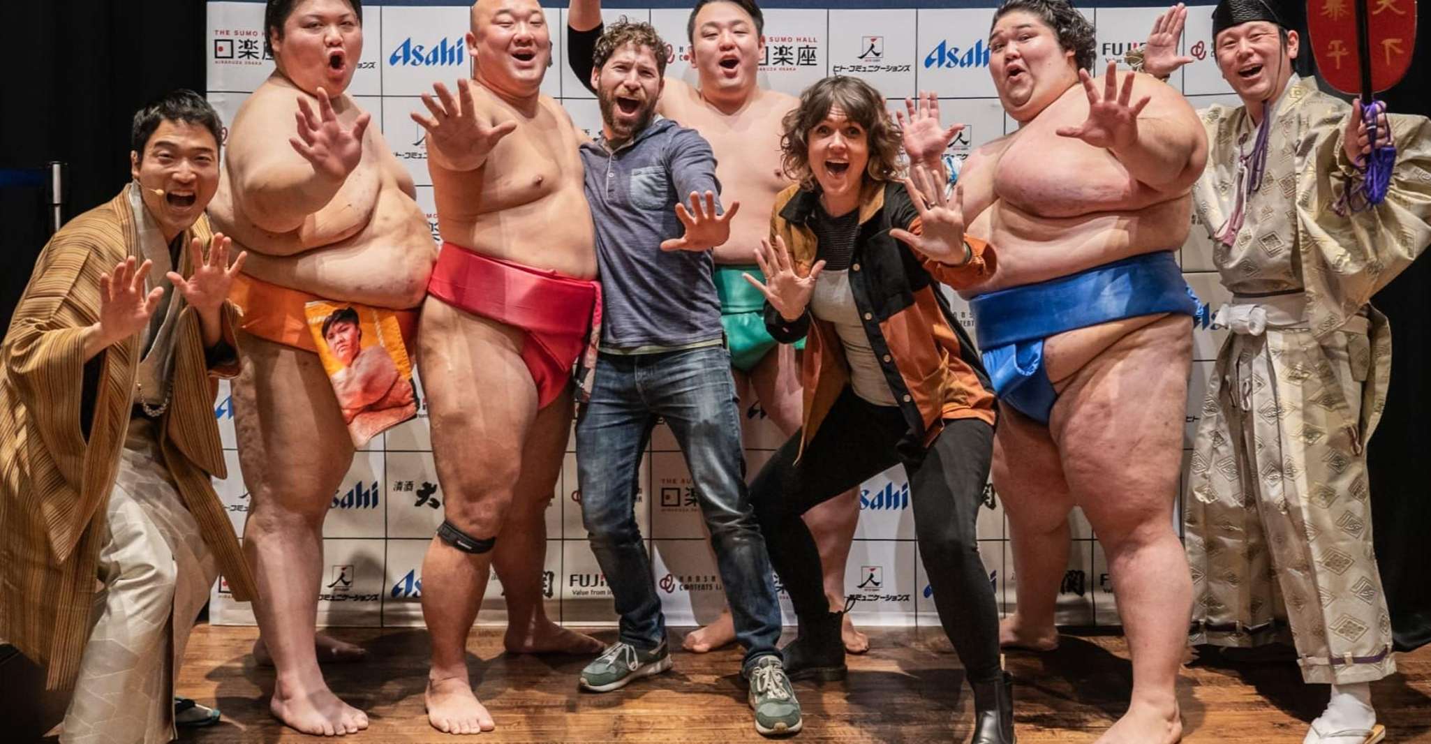 Osaka: Sumo Show with Bento or Snack at Sumo Hall Hirakuza photo 2