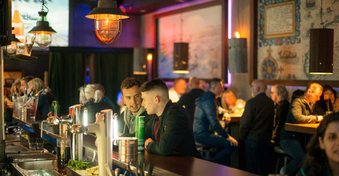 Afbeelding 8 van Amsterdam: Grachtenrondvaart en toegang tot Xtracold Icebar