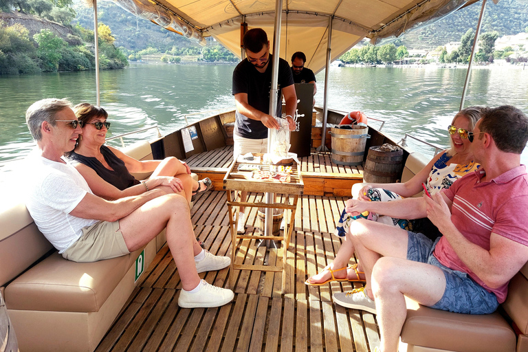 Douro Valley: Private Wine Tour with Lunch