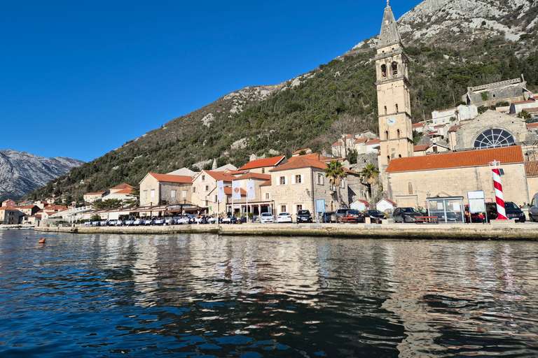 Kotor: excursión en lancha rápida a Perast y Nuestra Señora de las RocasKotor: excursión en lancha rápida a Perast y Nuestra Señora de las Rocas, 2 h