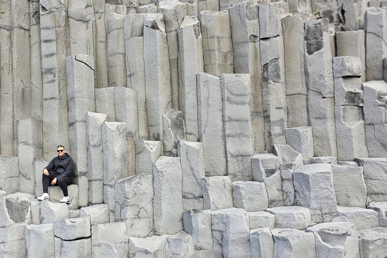 Tagesausflug an die Südküste mit Reiten an schwarzen Sandstränden
