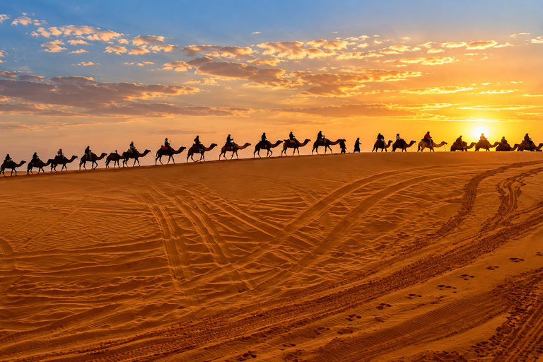 Fes to Marrakech: 4-Day Sahara Desert Tour & Camel Trek Private Sahara: 4-Day Luxury Tour & Guided 4x4 Adventure