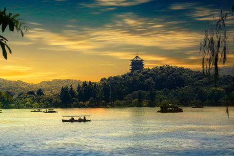 From Shanghai: Hangzhou Private Day Trip with Bullet Train Business Class