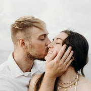 Brisbane: Private Beach Photo Shoot Experience