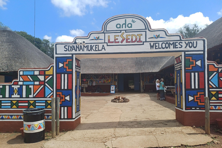 Visite du village culturel de Lesedi