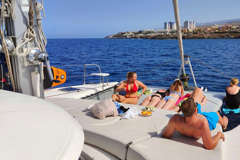 Tenerife: PRIVATE Catamaran cruise with Lunch and Drinks