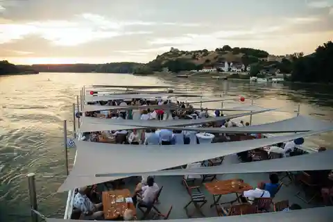 Bratislava - Gabčíkovo Rundfahrt mit dem Schiff auf der Donau