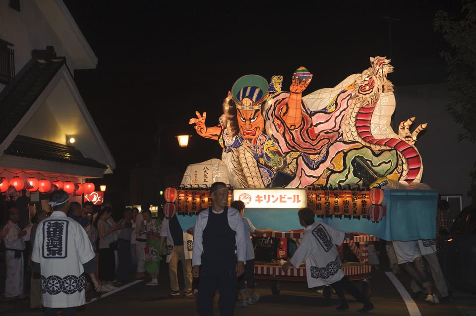 ☆最前列2席連番☆ 8月3日 青森ねぶた祭り 有料観覧席 ☆最前列2席連番☆ 8月3日 青森ねぶた祭り 有料観覧席