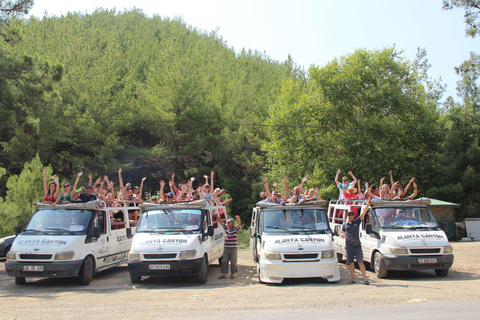 Visita à aldeia de Alanya: Cultura, natureza e diversão