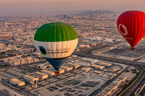 Qatar: Hot Air Balloon 4 people VIP Private Rides above Doha