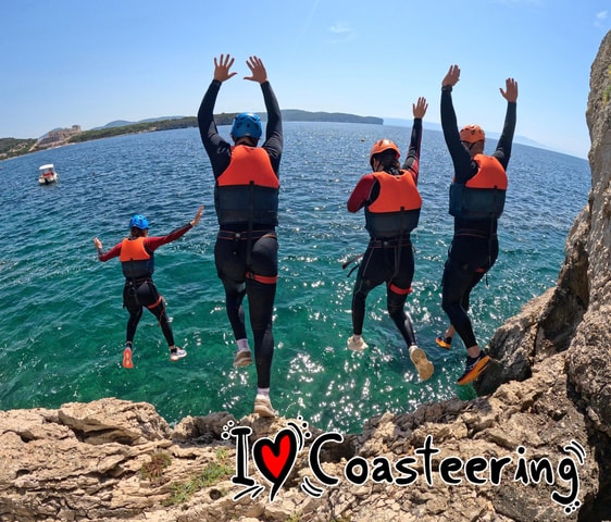 Alghero: Coasteering Experience at Capo Caccia