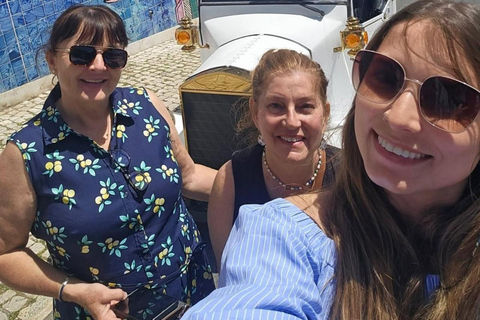 Lisbon: Guided Tuk Tuk Tour with Observation Decks