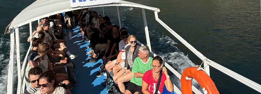 Lac Koman : sortie en bateau sur la rivière Shala avec temps libre