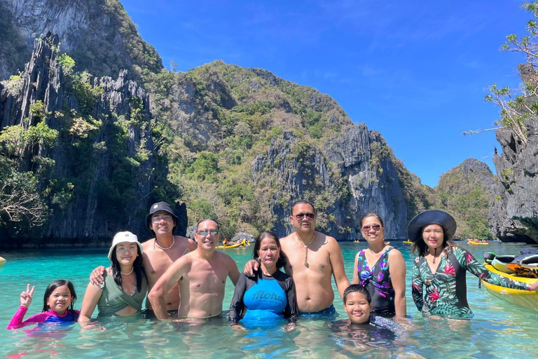 EL NIDO: Private Inselhopping Tour A mit BUFFET-MITTAGESSEN