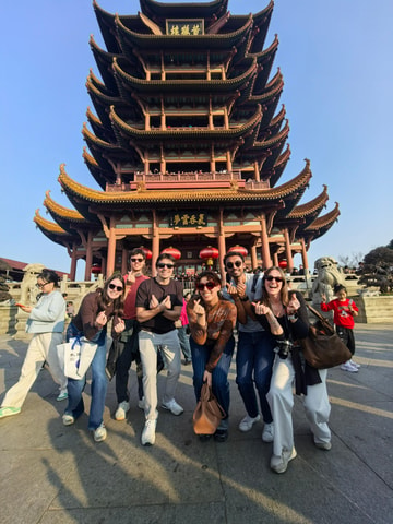 Wuhan: Yellow Crane Tower and Hubu Alley Guided Tour