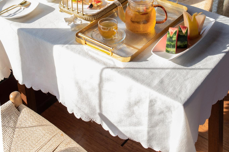 Hue: Luxury Sunset Tea & Dinner Cruise on Perfume River [No Dinner] Luxury Sunset Tea Cruise