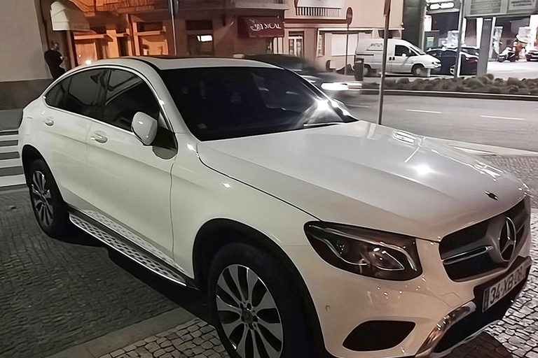 Porto: Private Transfer to Douro Valley up to 4 Stops 4-Stops (One-way trip)
