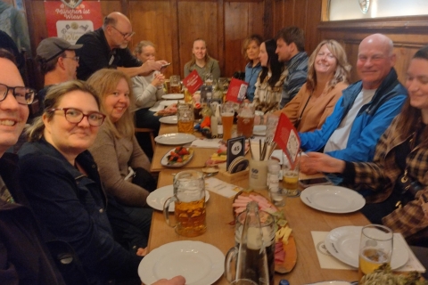 Monachium: Bavarian Food Tour z 3-daniowym posiłkiem
