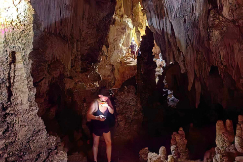 Khao Sok: Overnight Raft House Cheow Lan Lake & Coral Cave Option 1: Join Trip Raft House with Fan & *Shared Bathroom