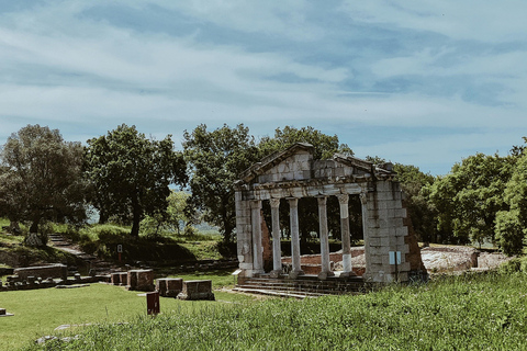 Von Tirana/Durres/Golem: Erkunde die Stadt Vlora und ApolloniaPrivate Tour durch die Stadt Vlora und Apollonia