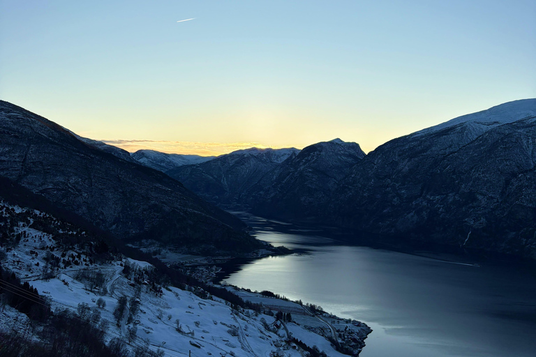 Bergen: Stegastein, Viking Village, Flåm & Nærøyfjord Cruise