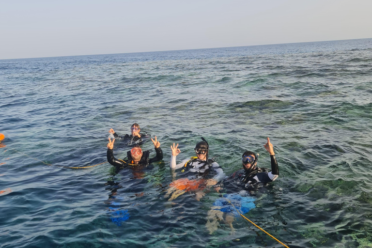 Jeddah: Beginner Scuba Diving Course with Certification
