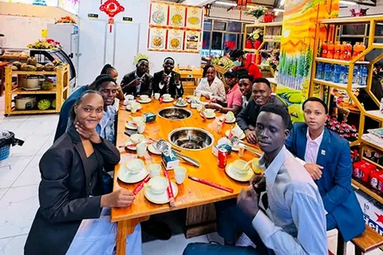 Mombasa: Authentic Street Food Tastings & Cultural Insights.