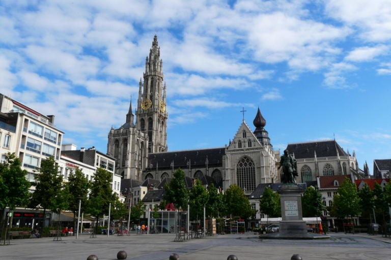 Antwerpen: Erster Entdeckungsspaziergang und Lesespaziergang