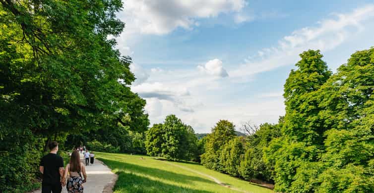 Budapest: Buda Hills Guided Hiking Tour with Optional Lunch photo 12