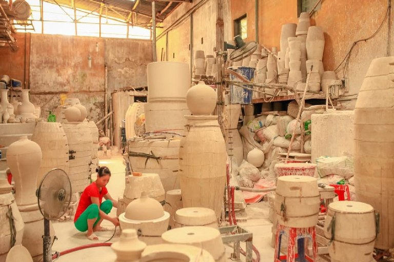 Hanoi: Bat Trang Pottery Village Half-Day Tour