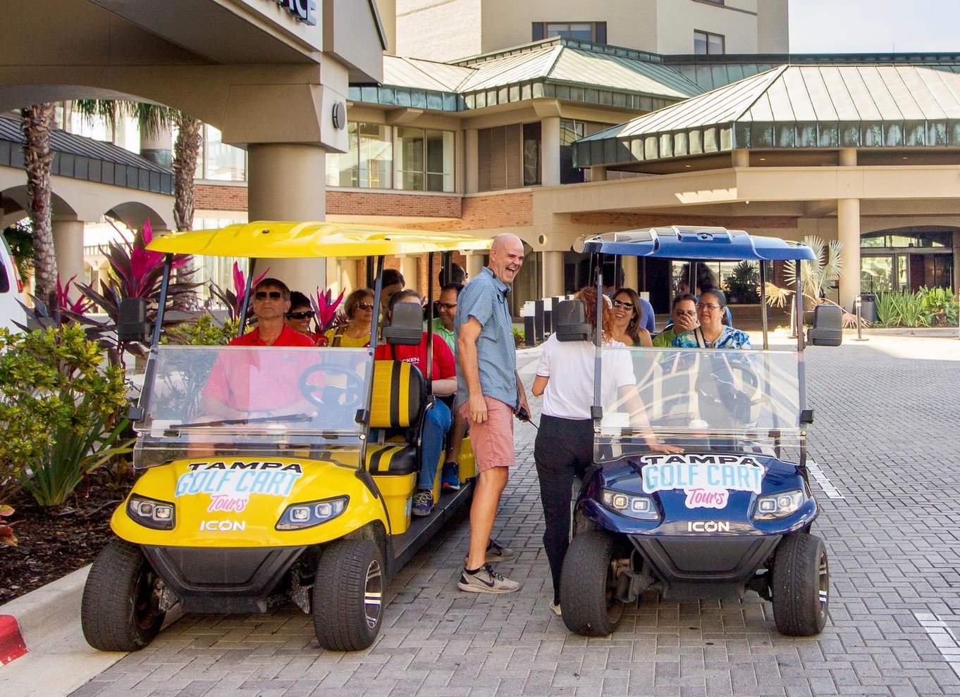 Tampa: Guidet byrundtur i Deluxe Street Golf Cart