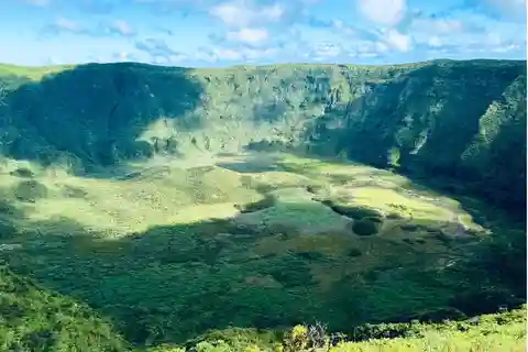 Faial Island: Caldeira Perimeter Hiking Tour