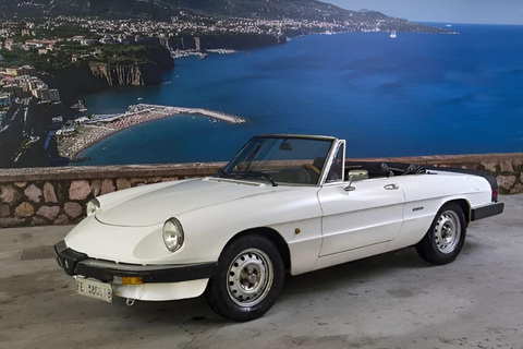 Alfa Romeo 80: Ervaar de elegantie en kracht van de klassieke Spider uit de jaren 80