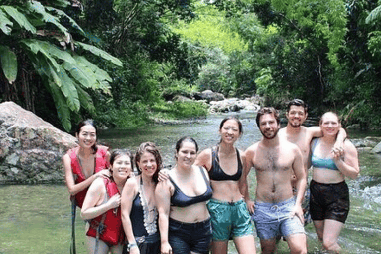 Visite d'une demi-journée au toboggan aquatique du Yunque (Self-Drive)