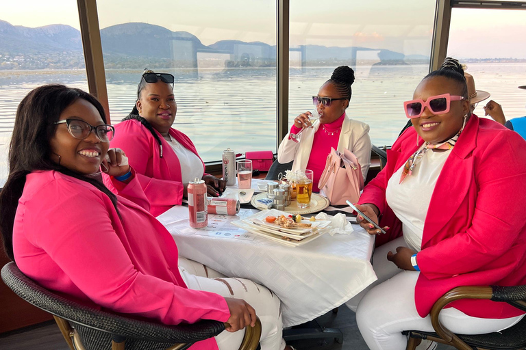 Hartbeespoort Dam: The Luxury Alba Boat Cruise with Food Hartebeespoort Dam: The Alba Lunch Boat Cruise with Food