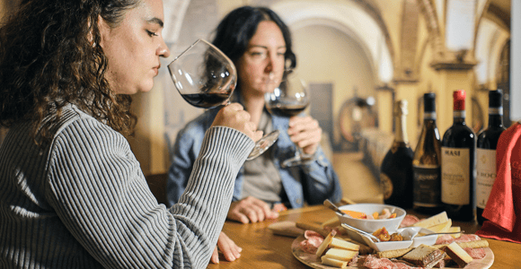 Wine Tasting near the Aquarium of Genoa
