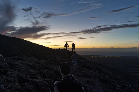 Fuerteventura: Sunset Volcano Walk & Stargazing Tour