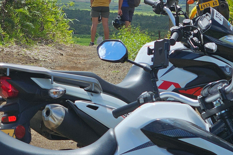 Maurice : visite d&#039;une jounée en moto tout-terrain