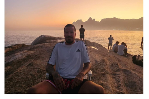 BEST LOCAL FRIEND FOREVER - Customized Tour with a Carioca