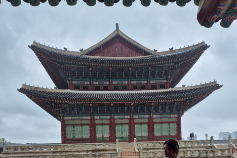 Layover tour to Seoul Gyeongbokgung Palace and key places