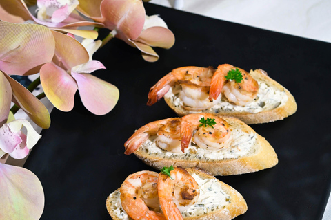 Phuket Luxury Small Group Yacht Tour & Water Toys & Racha